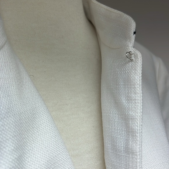 Talbots jacket with  embroidered decoration - Picture 6 of 14